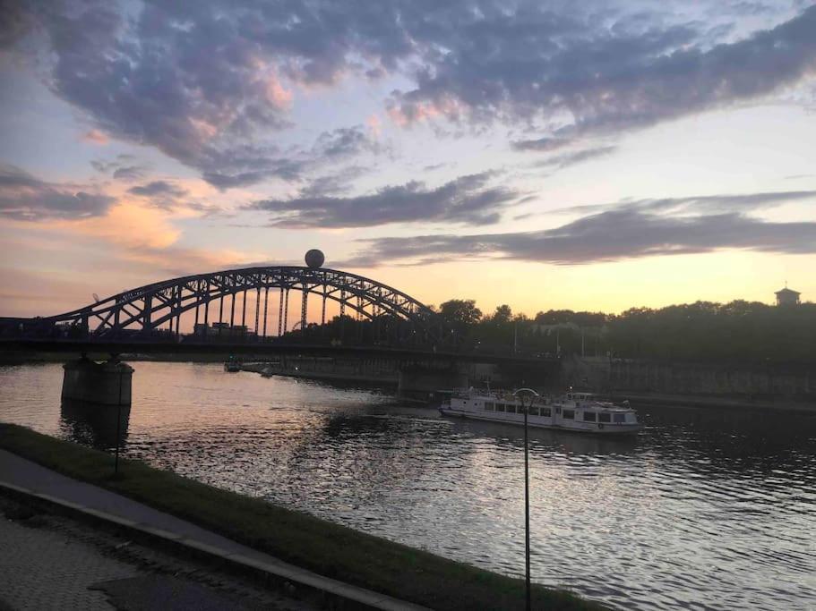 Apartmán Zachod Slonca Nad Wisla Krakov Exteriér fotografie